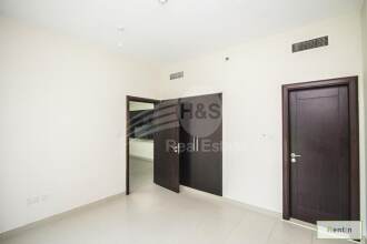 Well-maintained/Golf and Lake view