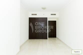 Unfurnished, Closed Kitchen w/Community view