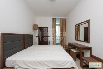 Mid floor with Full Marina and Sea Views