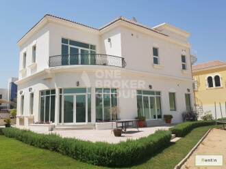 Exceptional 5 Bed with Beautiful Garden
