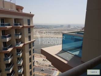 2 BR spacious apt on high floor  with 3 bathrooms