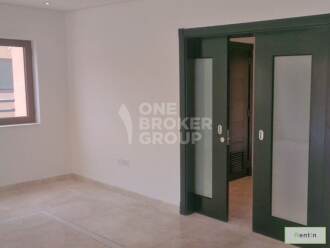 Landscaped 5BR Villa,Dubai Style, 2 Chqs