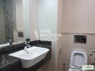 Brand New,Fully Furnished,6 Chqs Accepted