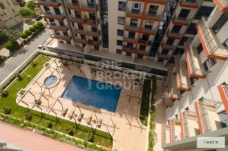 Large 2 Bed with Maids Apt , Pool View