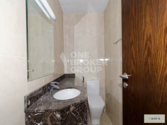 Large 2 Bed with Maids Apt , Pool View