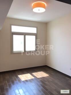 Large 2 Bed with Maids Apt , Pool View