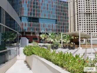 Vacant,Bay Central, Modern Style 2BR Apt