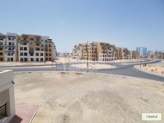 Huge Studio w/ balcony Al Khail Heights