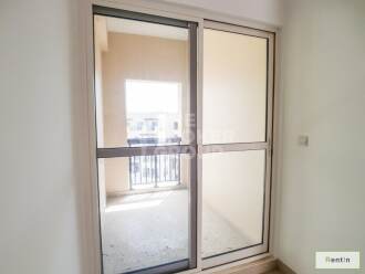 Huge Studio w/ balcony Al Khail Heights