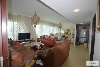 Exclusive, Upgraded 3BR, Full Lake View,