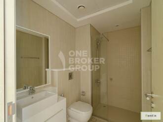 2BR plus Maids Beachfront Apt, Sea View
