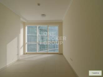 2BR plus Maids Beachfront Apt, Sea View