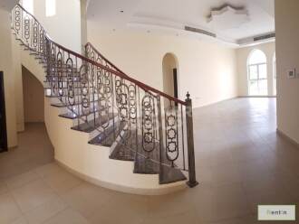 5 BR w/ Maids room + Garden, Independent