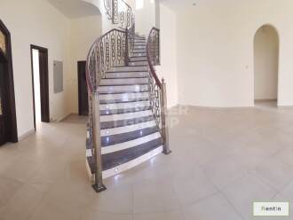 5 BR w/ Maids room + Garden, Independent