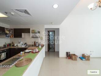 Bright|2BR|Mid Floor|Creek View|Central