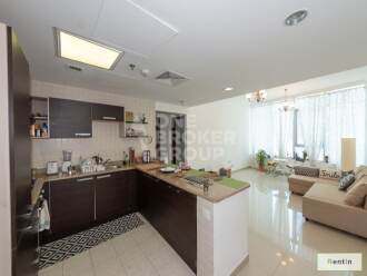 Bright|2BR|Mid Floor|Creek View|Central