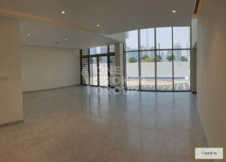 4 Bedroom VILLA with Private  Pool, Driver & Maid