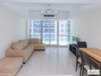 Mid floor 1 Bed with partial marina view