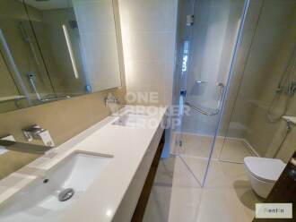 Fabulous water views|1 BR |Vibrant Marina
