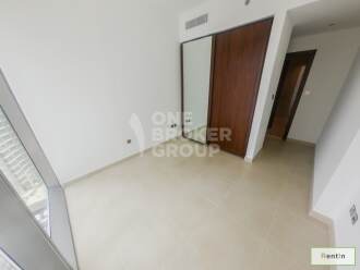 Elegant 1BED | Wide Balcony |View of Marina