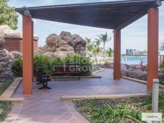 Beach Direct,Garden and Sea views,Cozy Apt