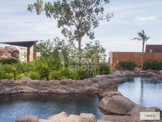 Rare Apartment,Private Garage,Beach Front