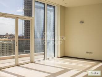 Beach Front,Sea view with Den Tiara Palm