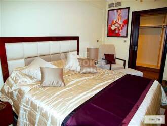 Rare,Private Garden,Furnished Grandure