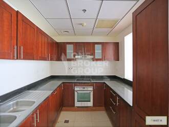 Chiller Free Luxury Furnished Green Lake
