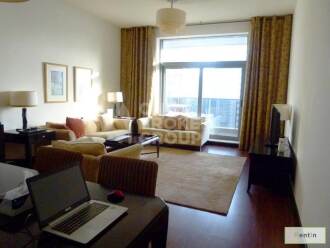 Fully Furnished 1 Bed, Ready to Move in