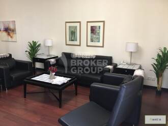 Ready to Move in,2 BR Apt with Lake View