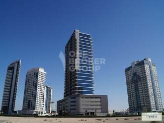 Vacant,1BR with Balcony,Semi Open Kitchen