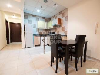 Elegant 2 Bed with Balcony, Vacant Unit