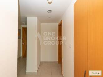 1 Bed Apt, Close to Metro , Vacant Unit