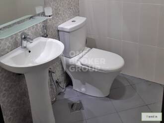 Brand New 1 BR Apt with Equipped Kitchen