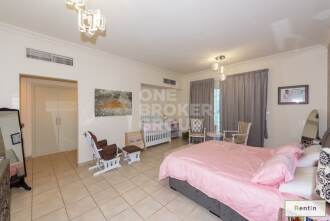 Beautiful Park Views | 5 Bedroom Villa