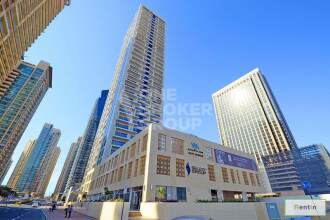 Lower floor | Modern 1 BR in West Avenue