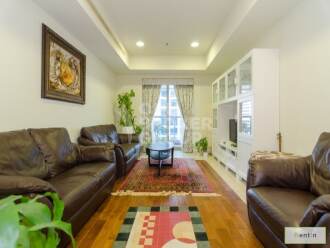 Furnished, Spacious and Vacant Apartment