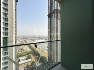 Waterfront & Modern Living|Great location