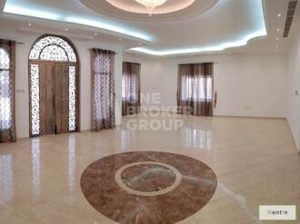 Luxurious 5 BR Villa plus Maids w/ Garden