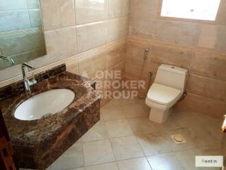 Luxurious 5 BR Villa plus Maids w/ Garden