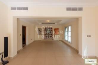 Stunning Whispering Pines Villa, Vacant