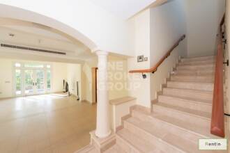 Stunning Whispering Pines Villa, Vacant