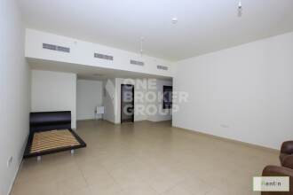 Unfurnished 2 Bed Apt. with Full Sea View