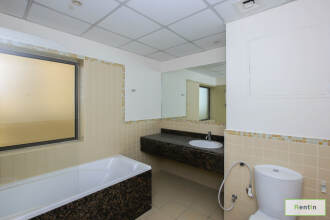 Vacant, 2  Bed Apt.  with Community View