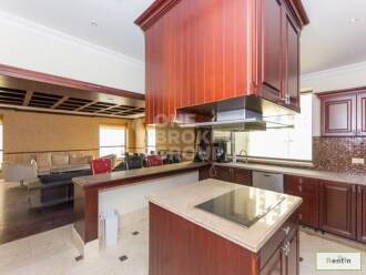 Luxury Duplex Penthouse 4BR w/ Full Sea View