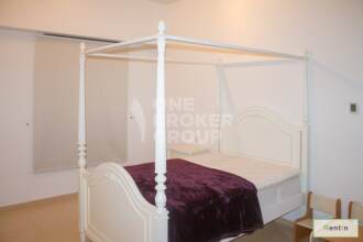 Elegant & spacious,High floor,Sea view