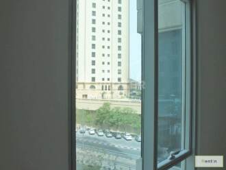 Beautiful Low Floor Unit + Storage,Vacant