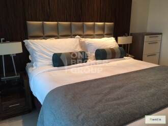 Furnished 1Bed with Balcony, Bonnington