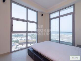 Spacious 2 BR, chiller free, DEC Towers